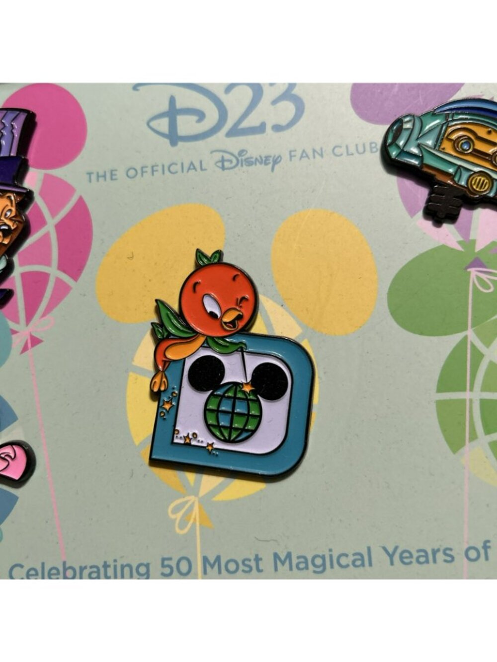 Walt Disney World D23 Collectible Tin & 50th Anniversary Pins Set Multicolor Pre - Picture 8 of 8